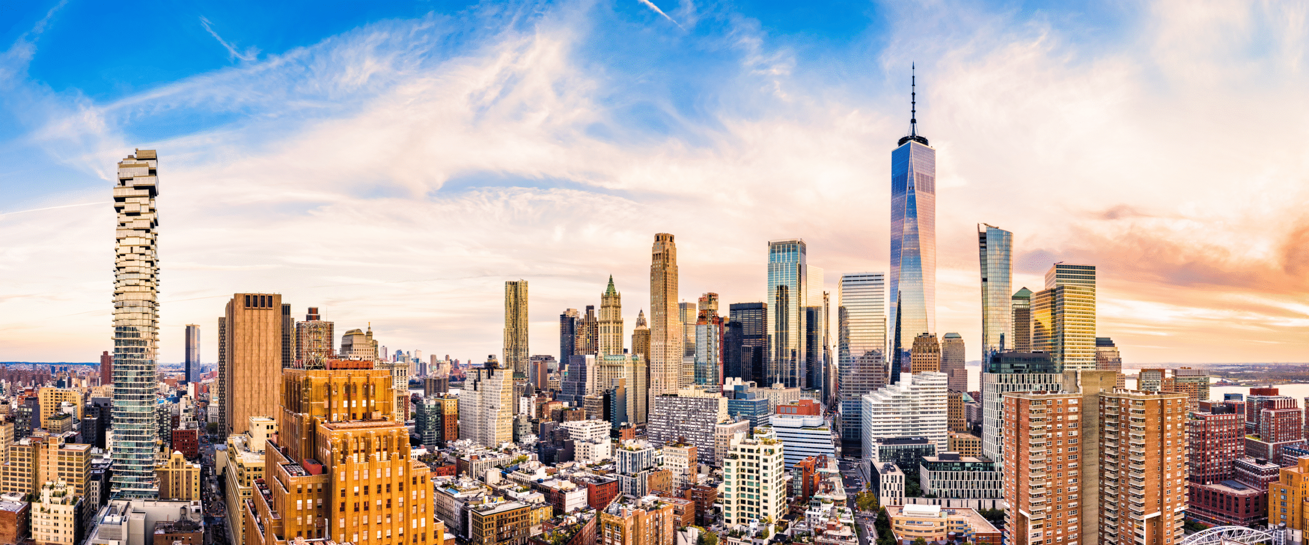 Downtown New York City Skyline - Freedom Tower - iStock.com|Ultima_Gaina