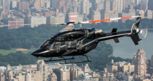 Close de helicóptero em voo - Nova York