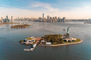 Manhattan Skyline - downtown - Freedom Tower - Statue of Liberty - HeliNY