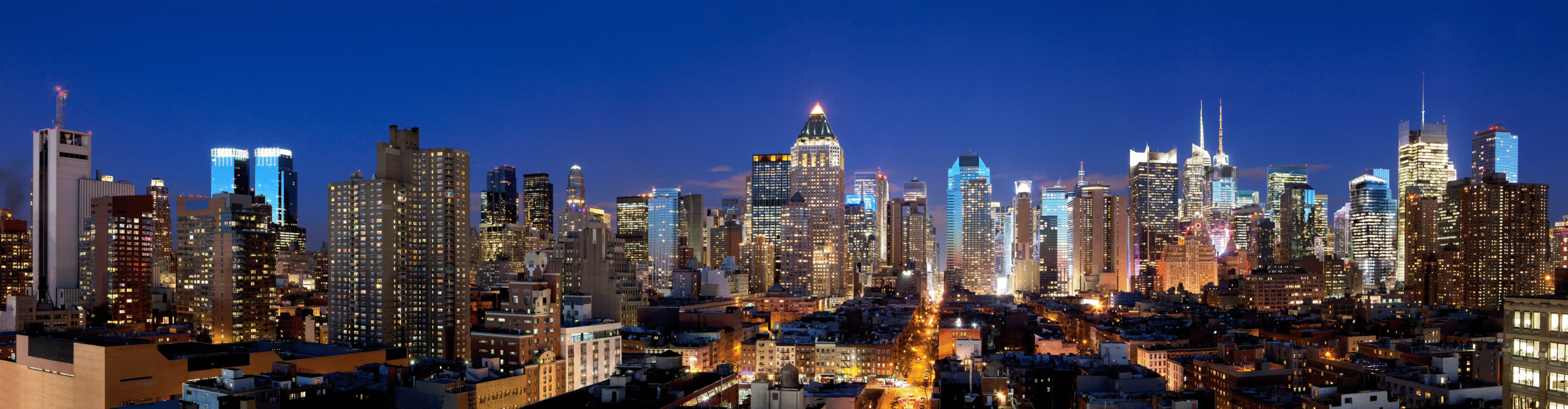 Manhattan Skyline - Night - iStock.com|steinphoto