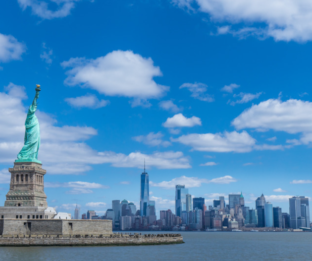 Statue of Liberty - New York Skyline - Fall - canva